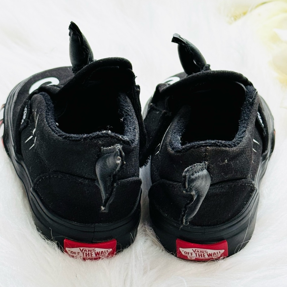 Baby/Toddler Vans X Discovery Shark Week Sneakers - Picture 5 of 7